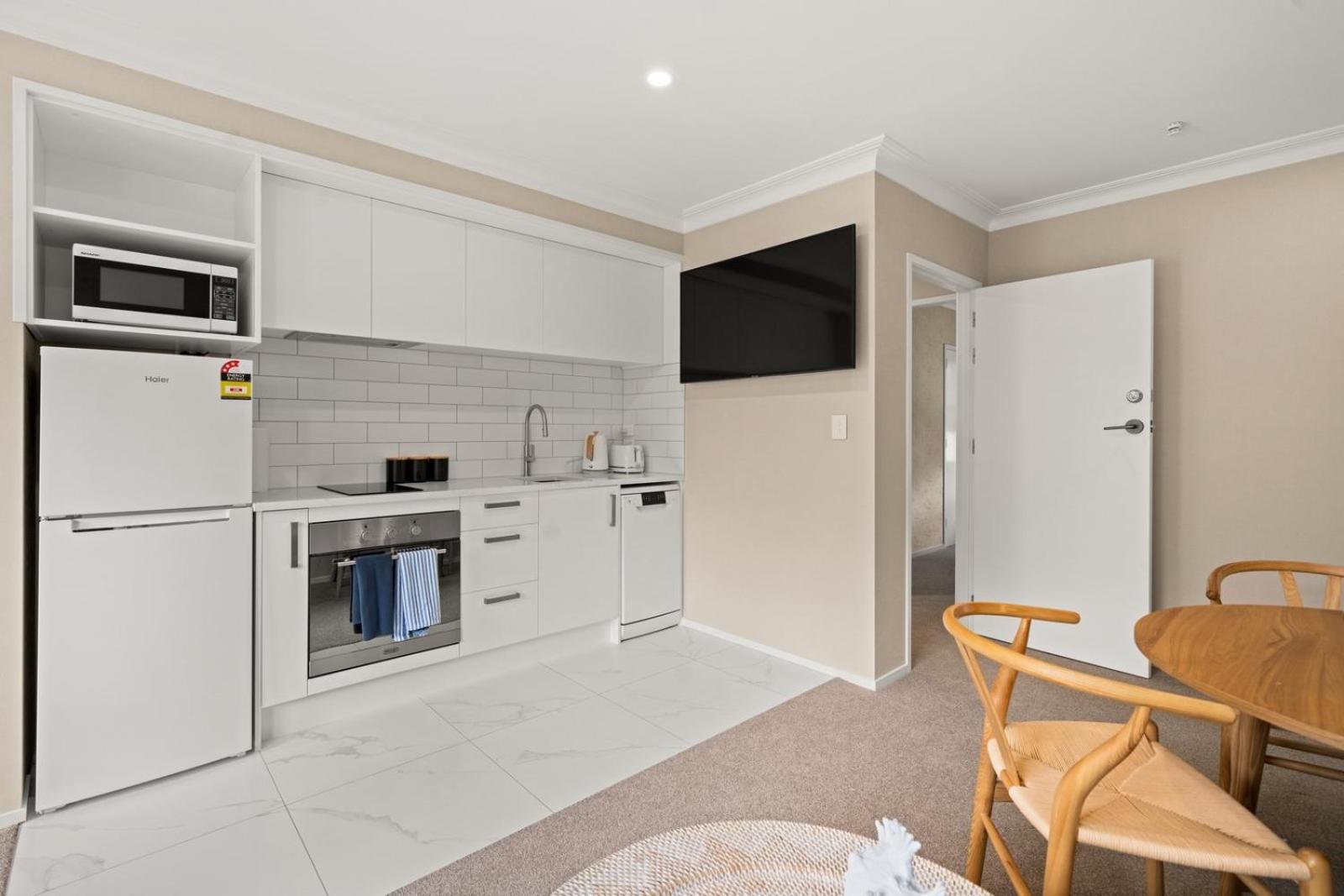 Harbour View Motel And Waterfront Apartments Tauranga Exterior foto