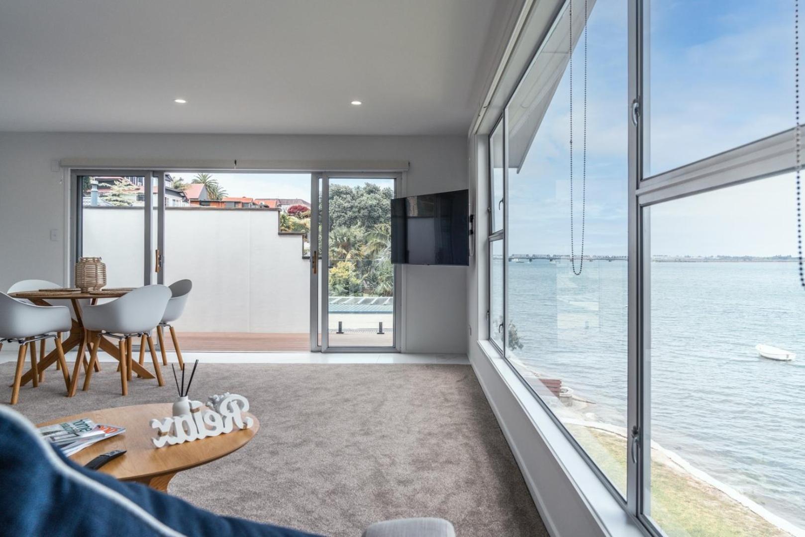 Harbour View Motel And Waterfront Apartments Tauranga Exterior foto